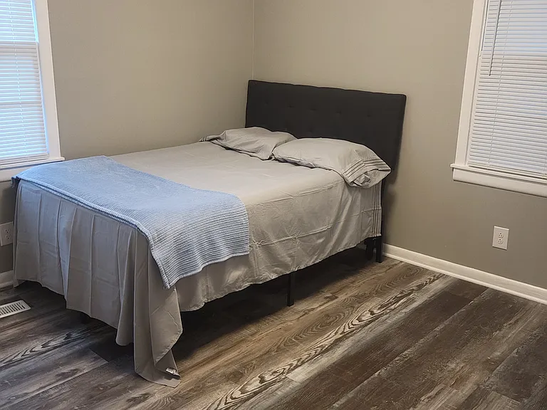 206 Forest Dr — Photo 16
