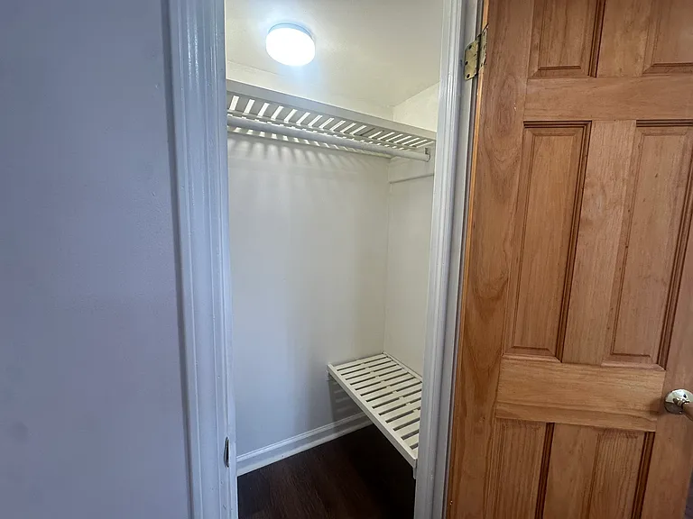 5719 W Giddings St — Photo 15