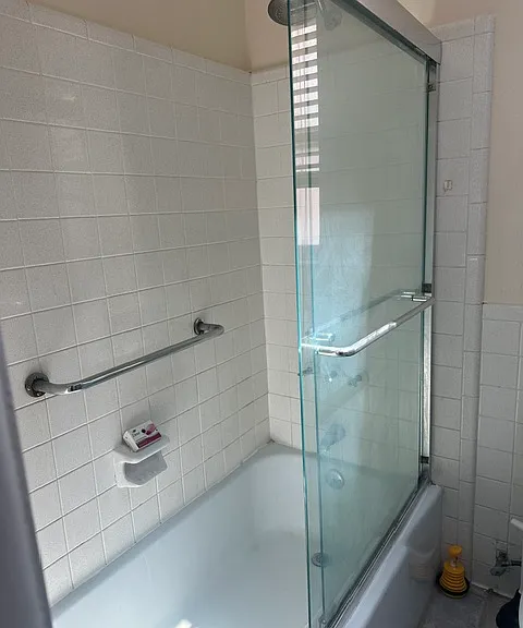 full bath in Master suite