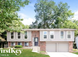 4124 Oil Creek Dr, Indianapolis, IN 46268