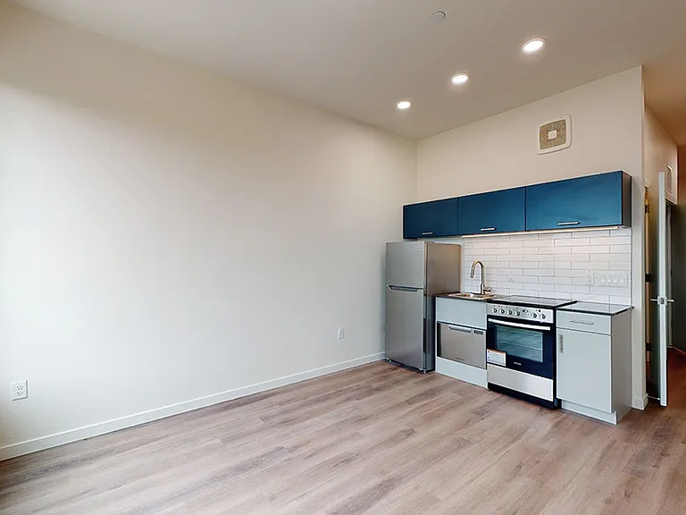 Tula Apartments — Photo 30