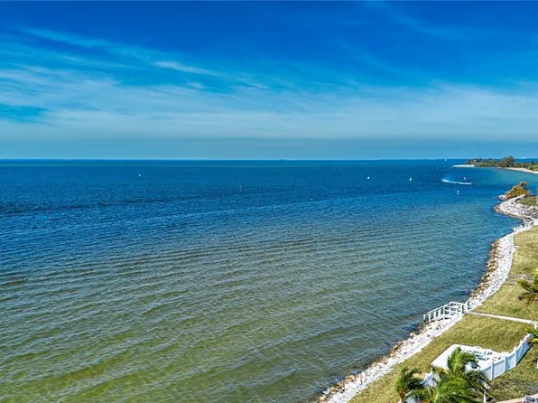 802 Bahia Del Sol Dr #6, Ruskin, FL 33570