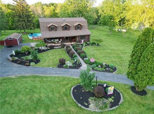 659 Pelis Rd, Newark, NY 14513