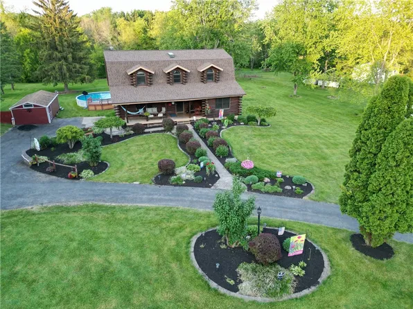 659 Pelis Rd, Newark, NY 14513