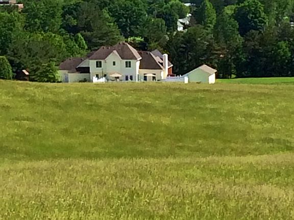 4th image of 503 Madison Ave