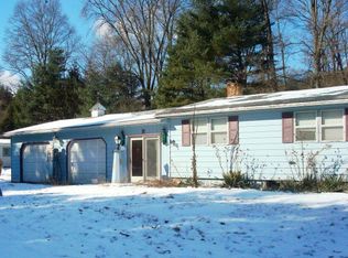 10 Breann Dr, Milroy, PA 17063