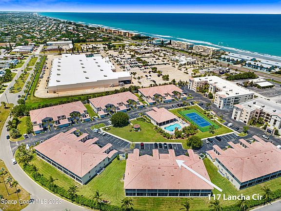 2nd image of 117 Lancha Cir APT 202