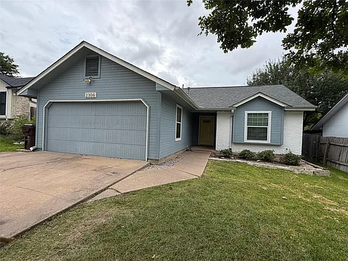 2306 Stirrup Dr Photo 1