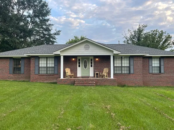 407 Persimmon Tree Rd, Valley Grande, AL 36701