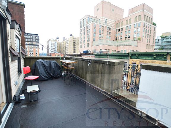 3rd image of 244 W 109th St Ph A