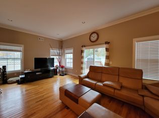 21 Spencer Pl, Garfield, NJ 07026