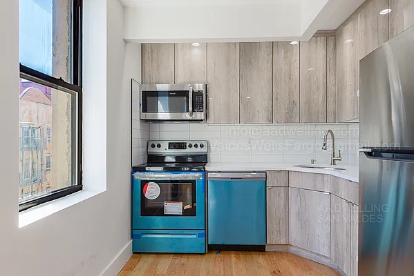 Rented by Elegran | media 2