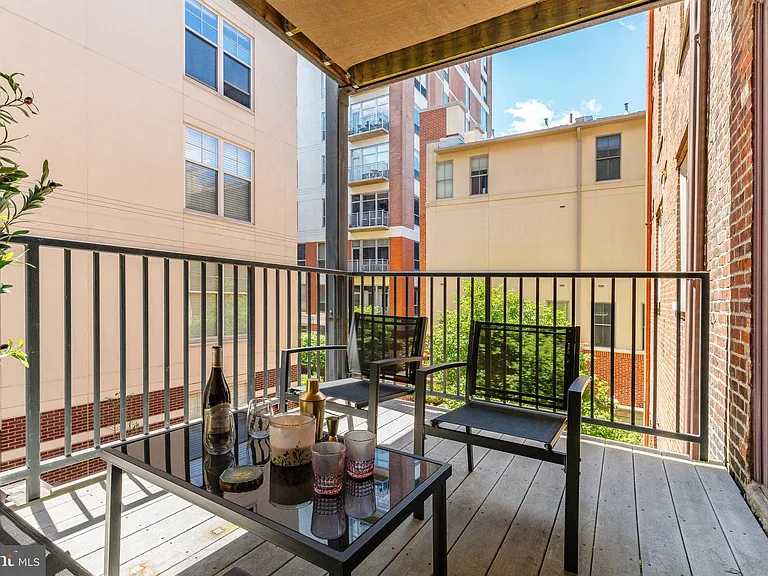 136 N 2nd St #38-2A — Photo 10