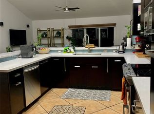 16280 NW 9th Dr, Pembroke Pines, FL 33028