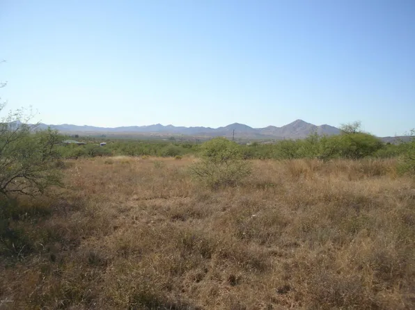 16360 W Universal Ranch Rd, Arivaca, AZ 85601
