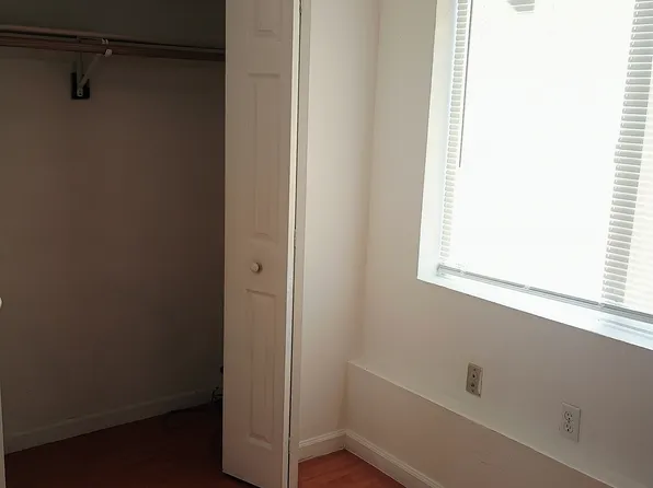 239 Del Prado Dr, Daly City, CA 94015