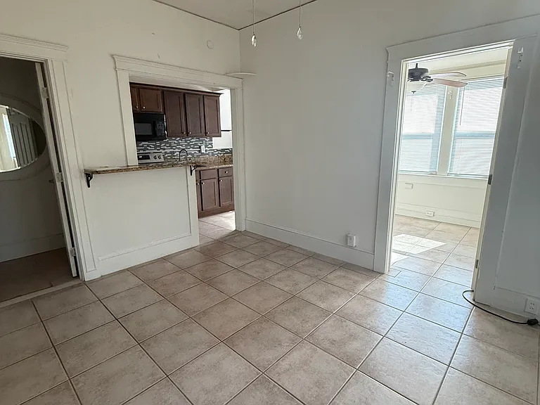 23 S Hollywood Ave #6 — Photo 8