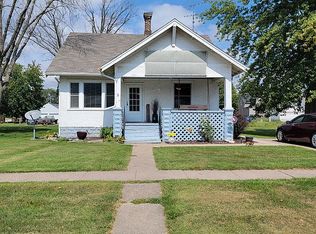 404 5th St, Durant, IA 52747