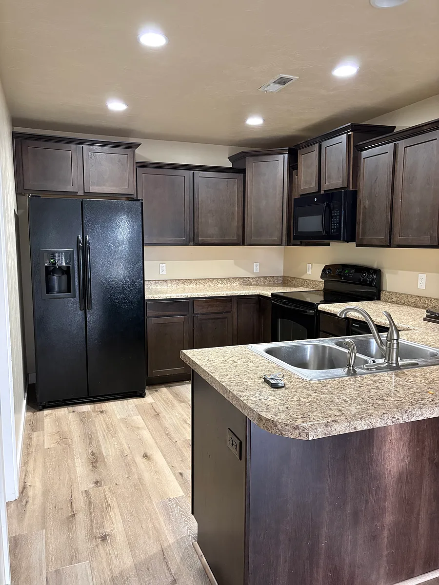 Building Photo - 824 S Fox Trail Ln