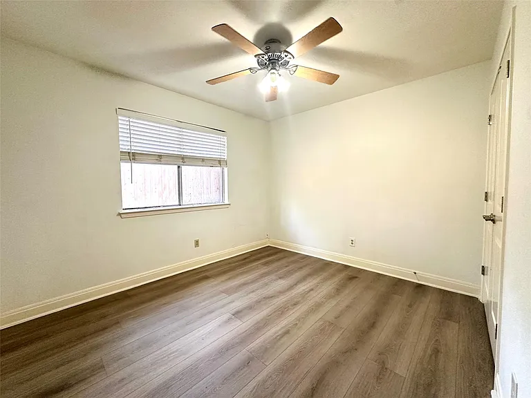 4510 Brown Bark Pl #A — Photo 9