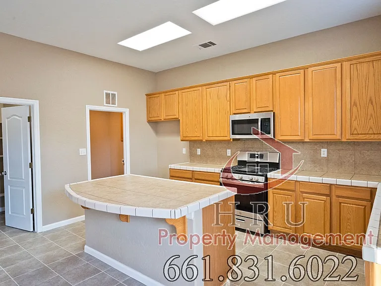 10907 Delicato Ct — Photo 6