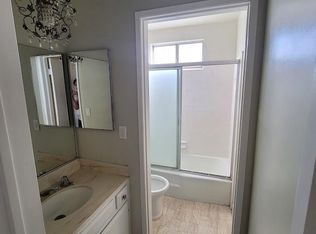 1034 N Croft Ave #3, West Hollywood, CA 90069