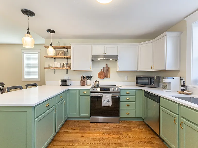 318 W Geyser St — Photo 8