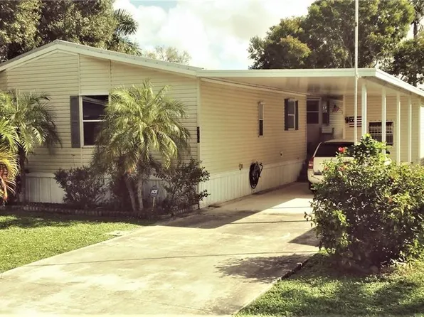930 Yacht Club Way, Moore Haven, FL 33471