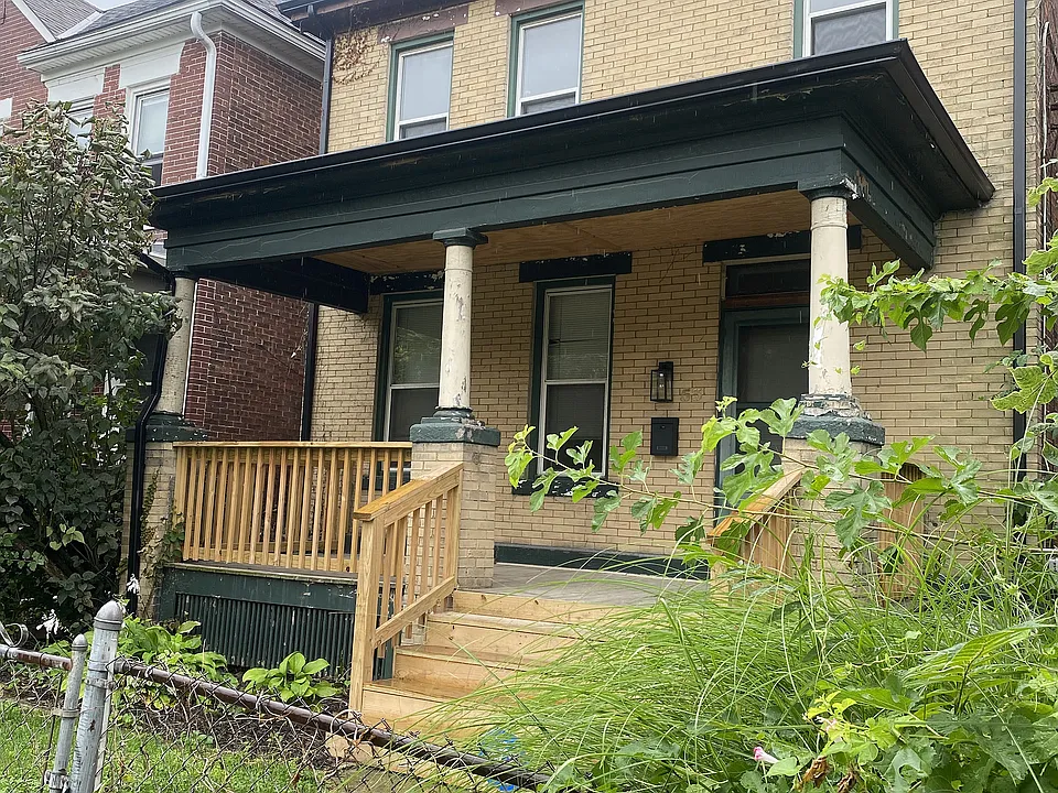 53 Euclid Ave #1