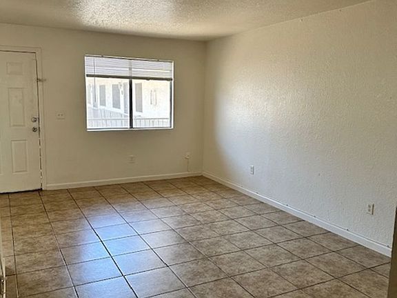 4th image of 18202 N Cave Creek Rd APT 212