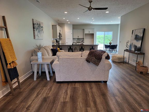 2nd image of 5808 S 93rd St