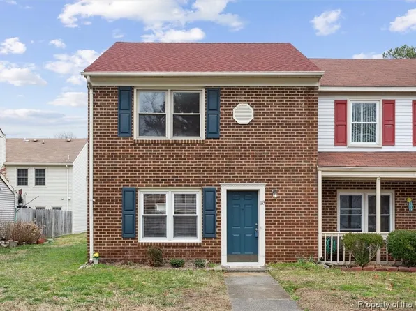 113 Shrewsbury Sq, Yorktown, VA 23692