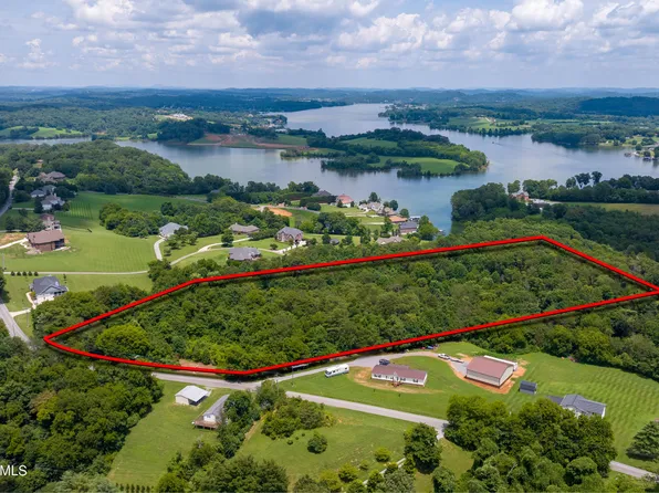 Gravelly Hills Rd, Louisville, TN 37777