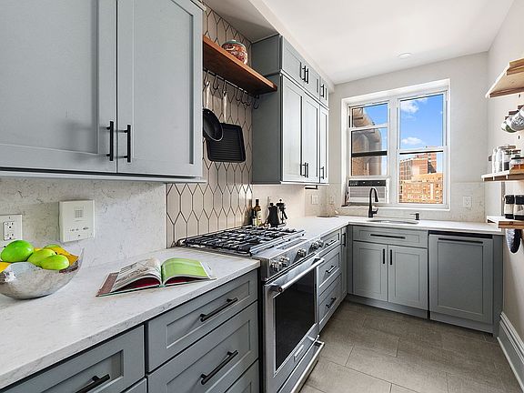 5th image of 245 W 104th St APT 16C
