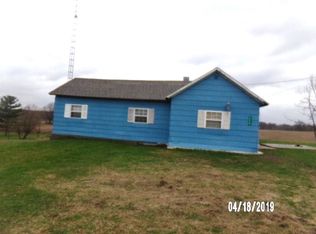 7570 E Metz Rd, Angola, IN 46703