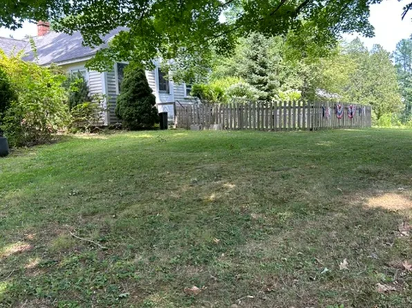 70 Governor Hill Rd, Eliot, ME 03903