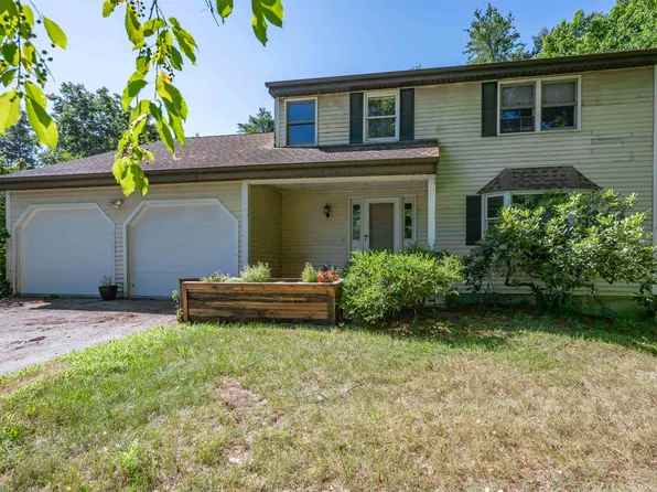 41 Lund Drive, Hudson, NH 03051