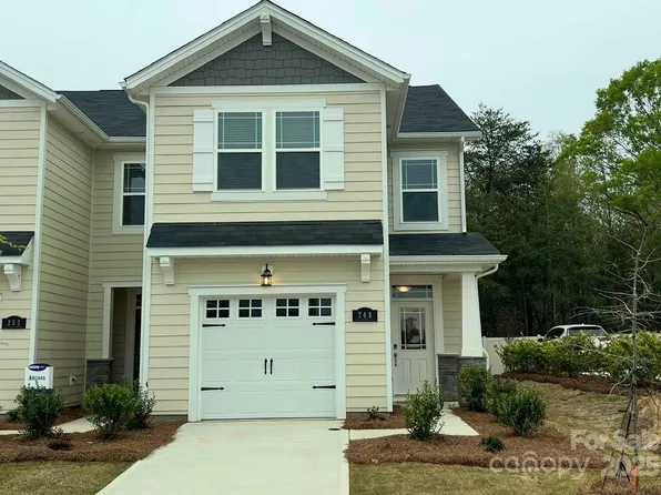 248 Laura Elizabeth Ln, Clover, SC 29710