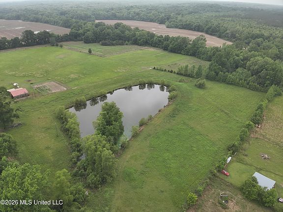 3rd image of Myrleville Rd