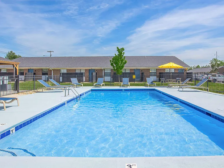 Summerfield Apartments — Photo 50