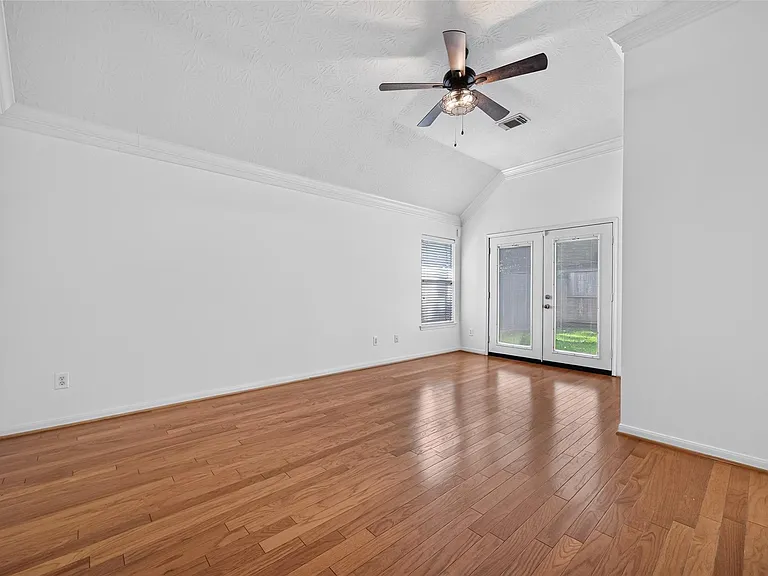 9311 Cantata Ct — Photo 21