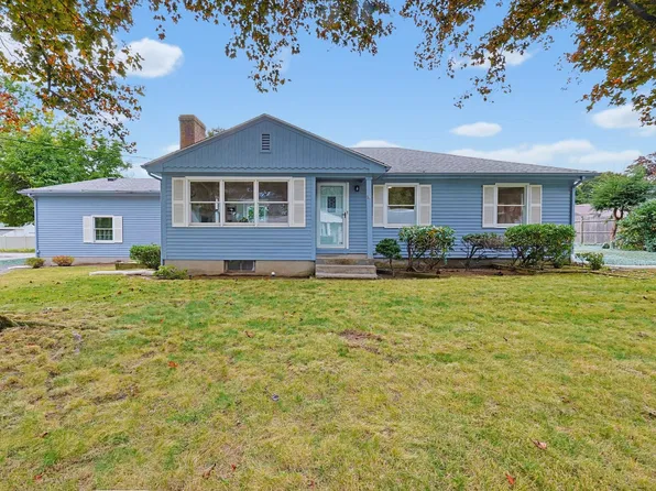 16 Westmont Cir, Shrewsbury, MA 01545