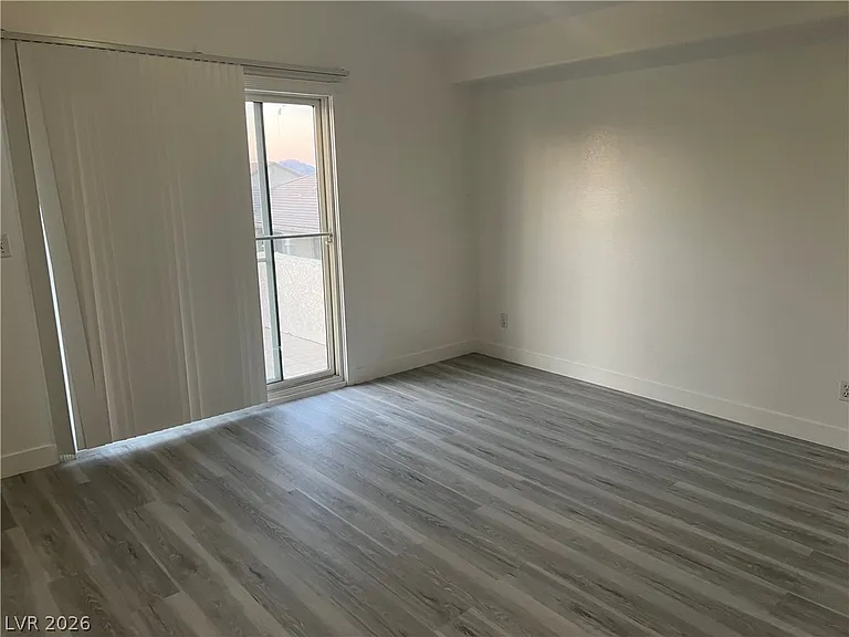 3270 Hidden Falls Way — Photo 21