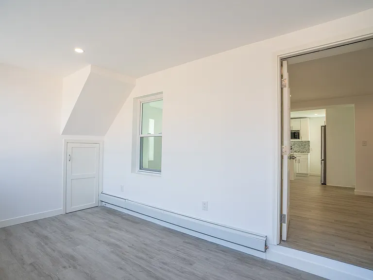3527 Stony St #2 — Photo 5