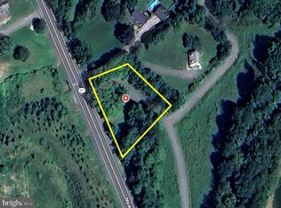 1321 New Windsor Rd, New Windsor, MD 21776