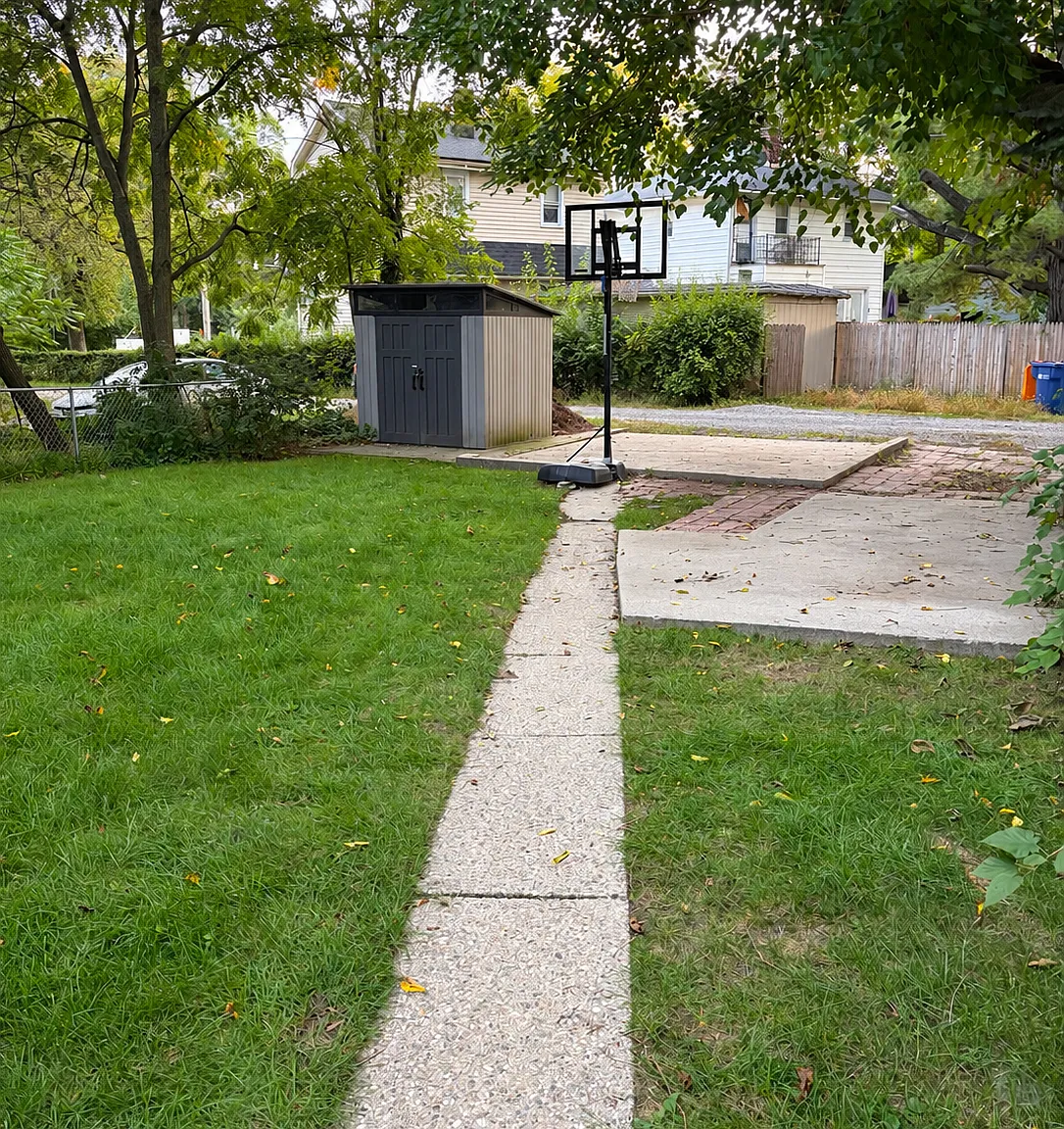 3 bed, 1116 sqft, $1,950 — Photo 2