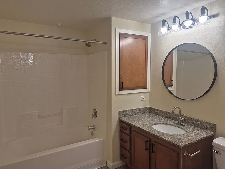 4200 E Commerce Way #2024 — Photo 9