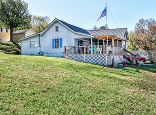 109 Water St, Jacksboro, TN 37757