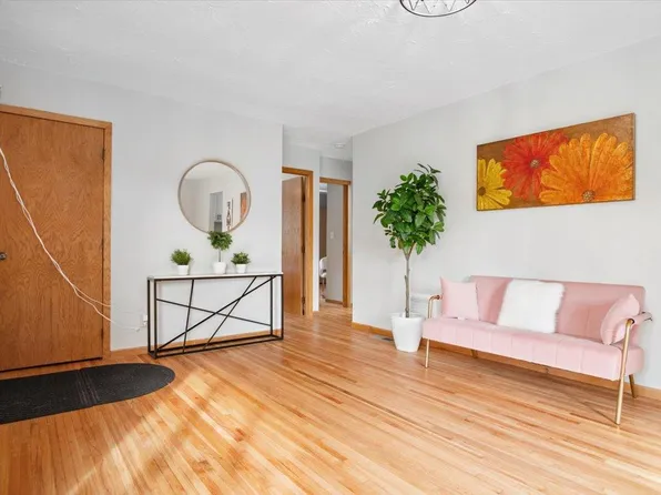 1000 W 89th St, Minneapolis, MN 55420