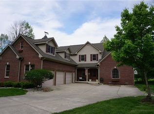 1857 Golf Course Ln, Martinsville, IN